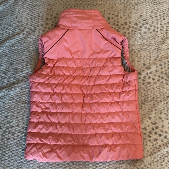 Bench Vest - Picture 5 of 7